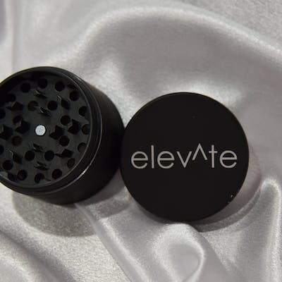 Elevate Grinder Matte (Black)